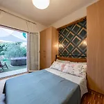 H11 Country Lux - - Garden