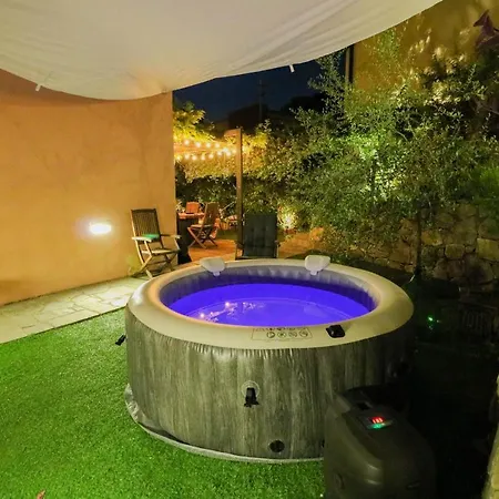 H11 - Country Lux - Jacuzzi - - Garden Appartamento *
